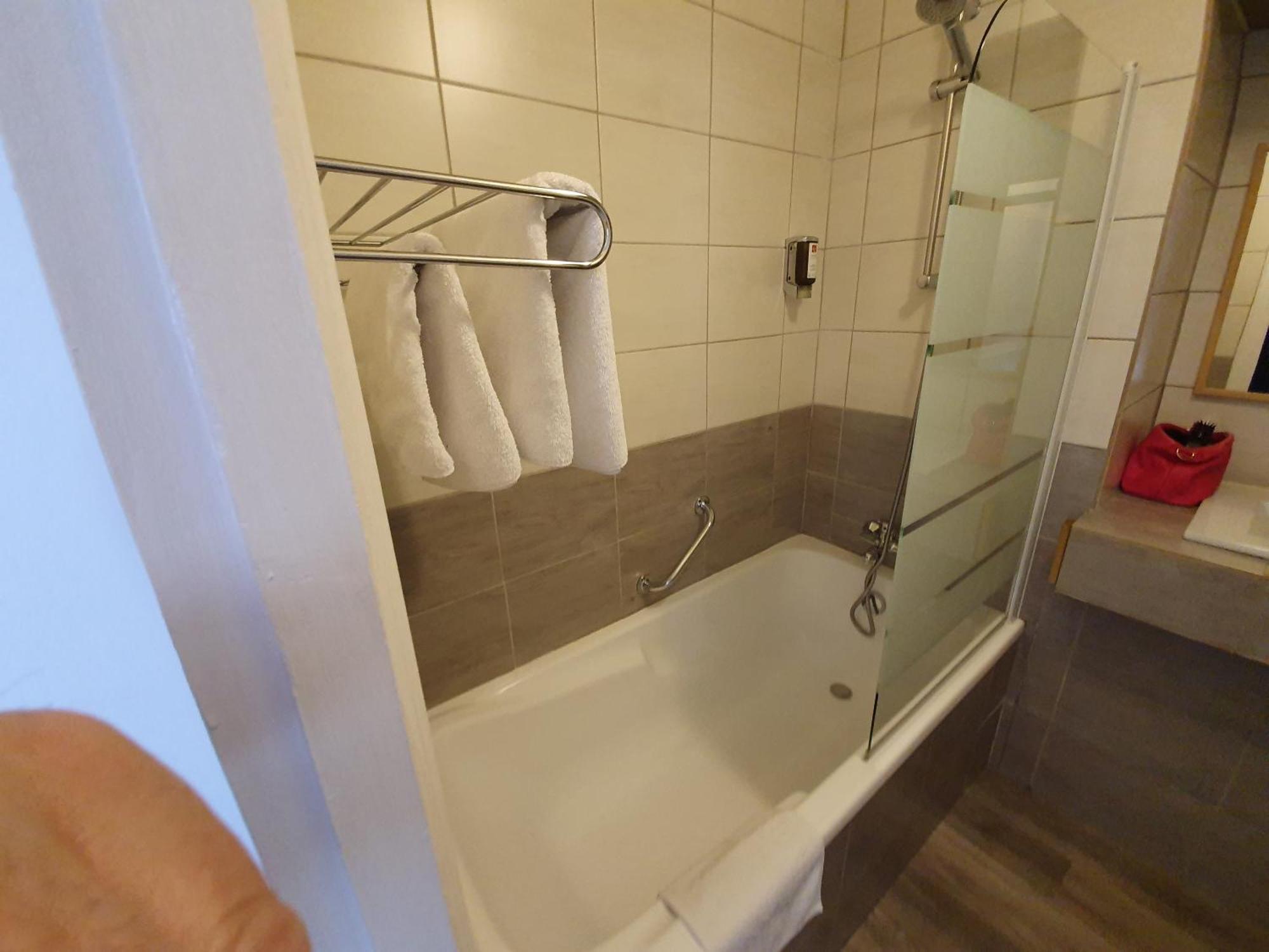 Contact Hotel Du Relais 투아르 객실 사진