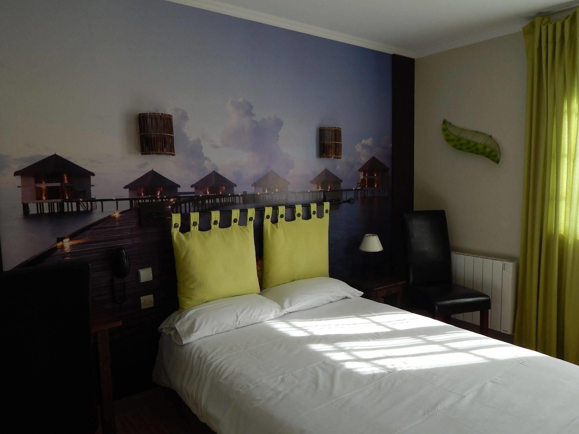 Contact Hotel Du Relais 투아르 외부 사진