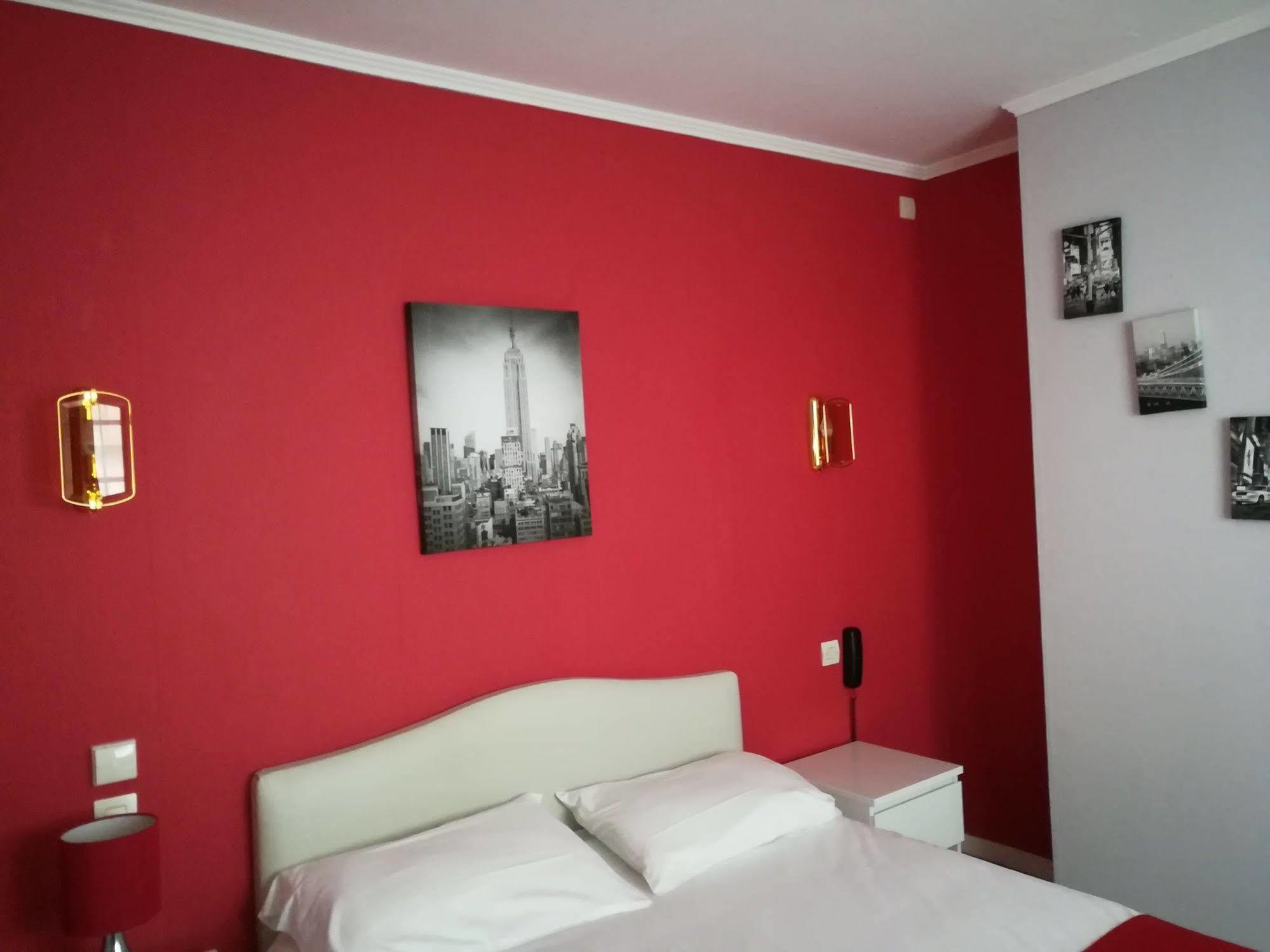 Contact Hotel Du Relais 투아르 외부 사진